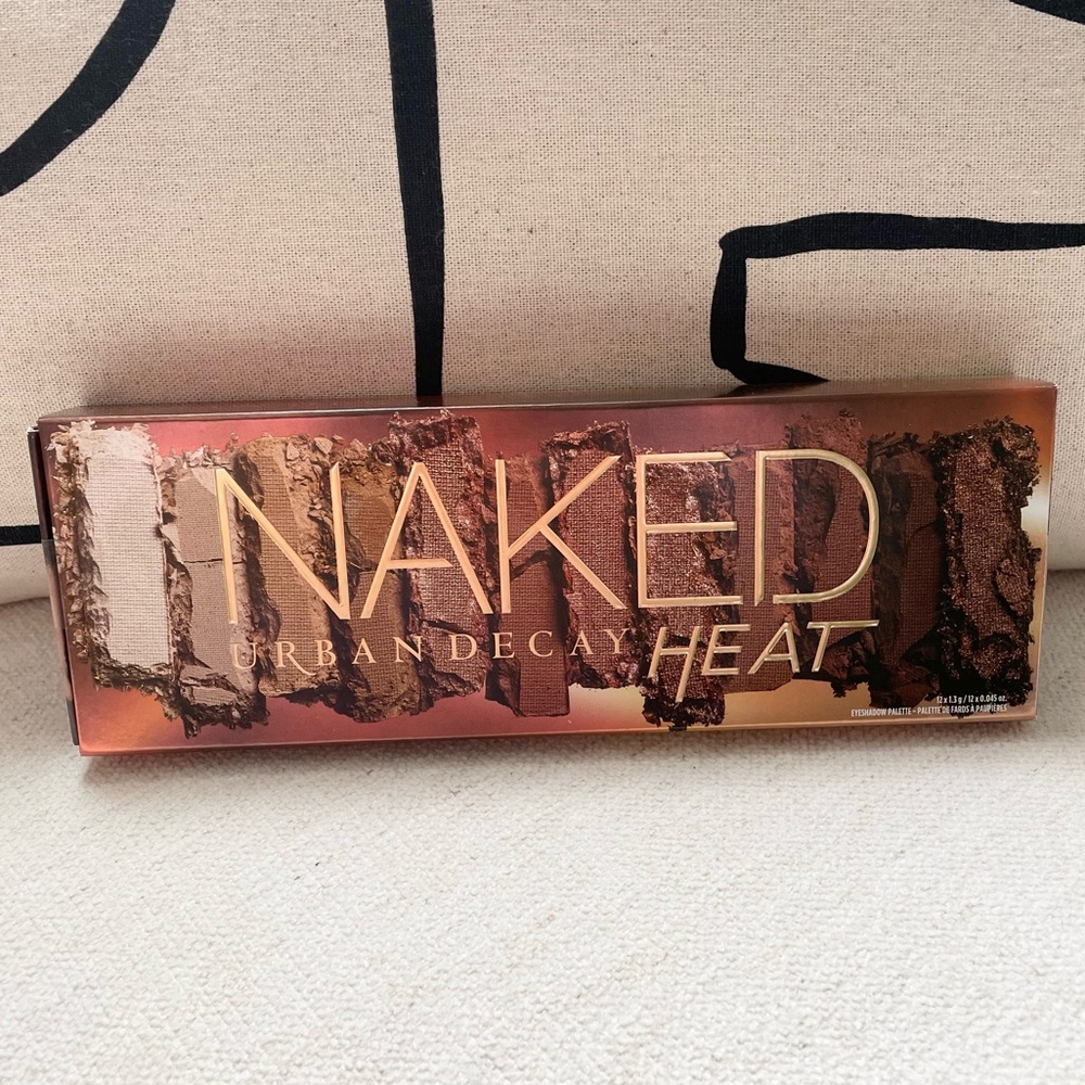 Urban Decay Naked Heat Eyeshadow Palette Brand New
